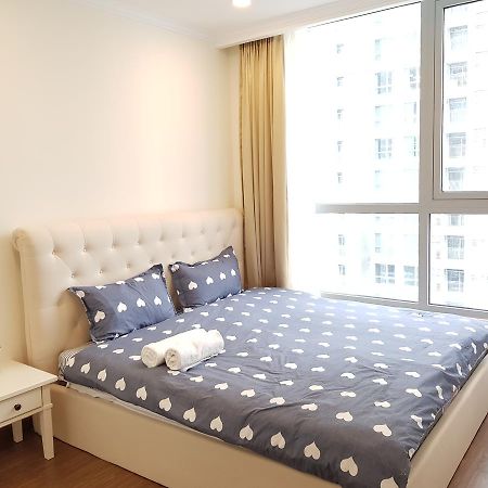 The Berry Vinhomes Luxury Apartments Ho Chi Minh City Bagian luar foto