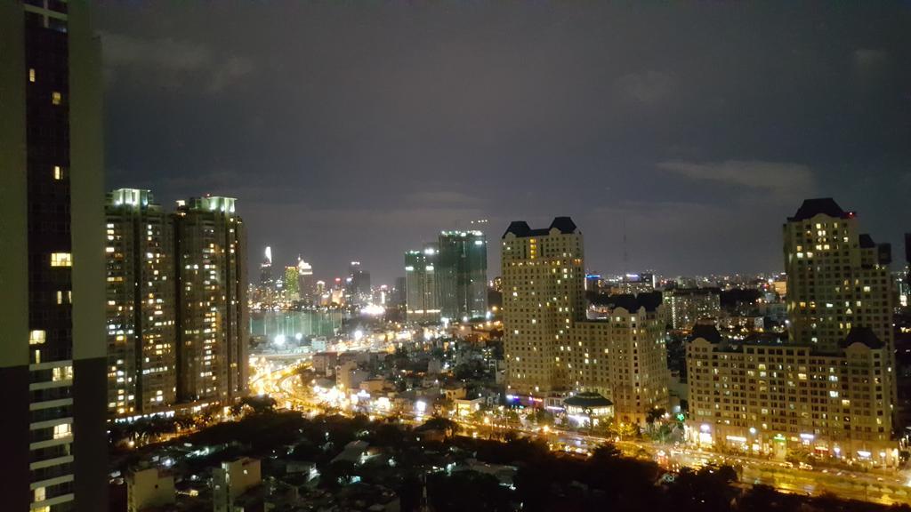 The Berry Vinhomes Luxury Apartments Ho Chi Minh City Bagian luar foto