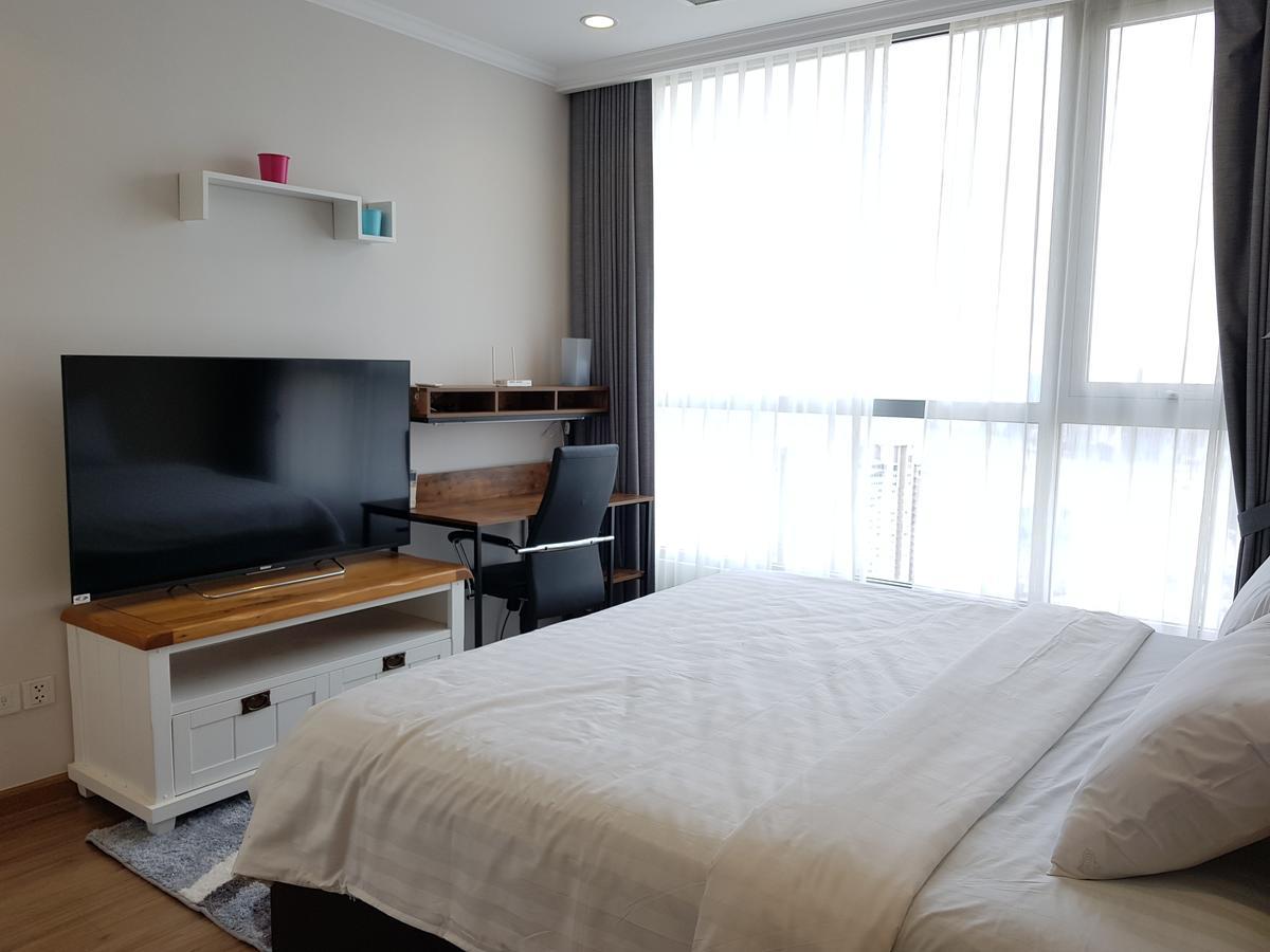 The Berry Vinhomes Luxury Apartments Ho Chi Minh City Bagian luar foto