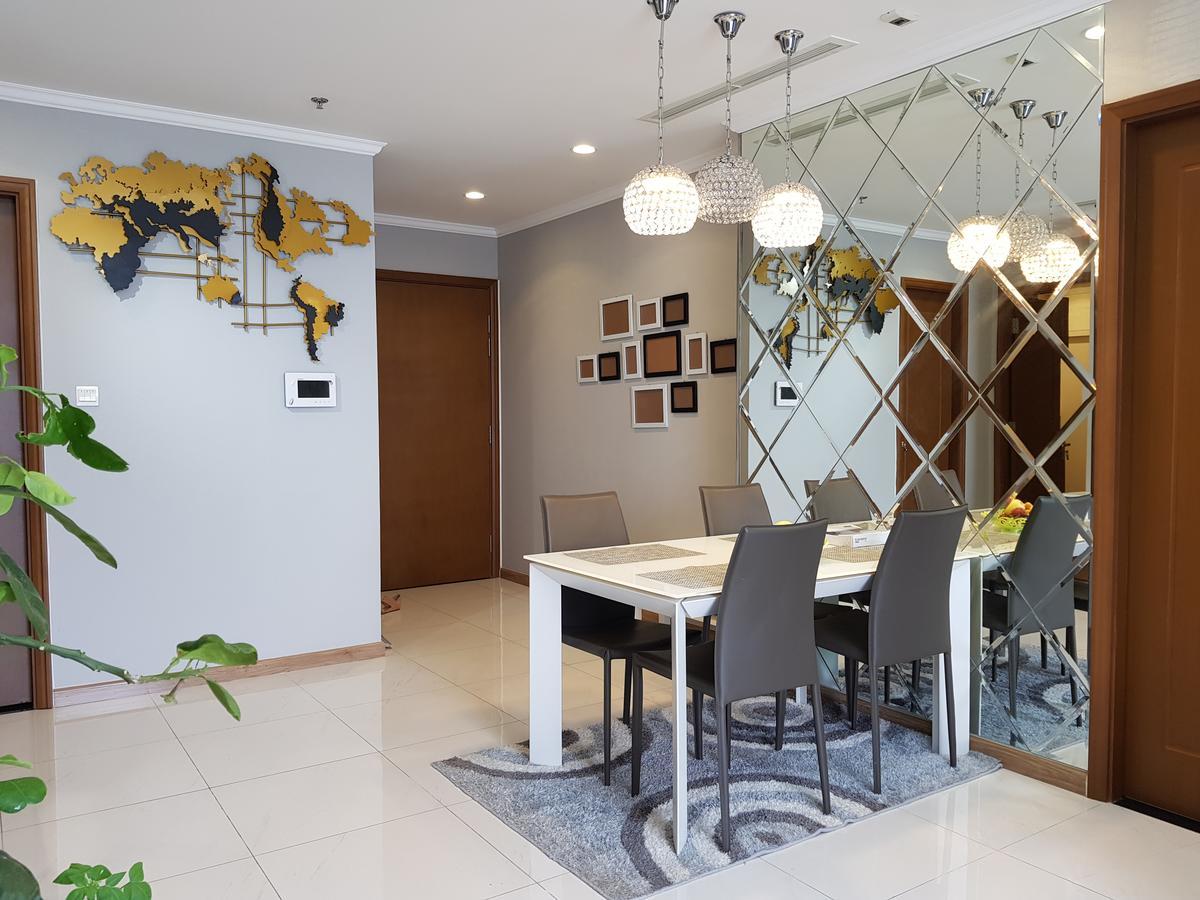 The Berry Vinhomes Luxury Apartments Ho Chi Minh City Bagian luar foto