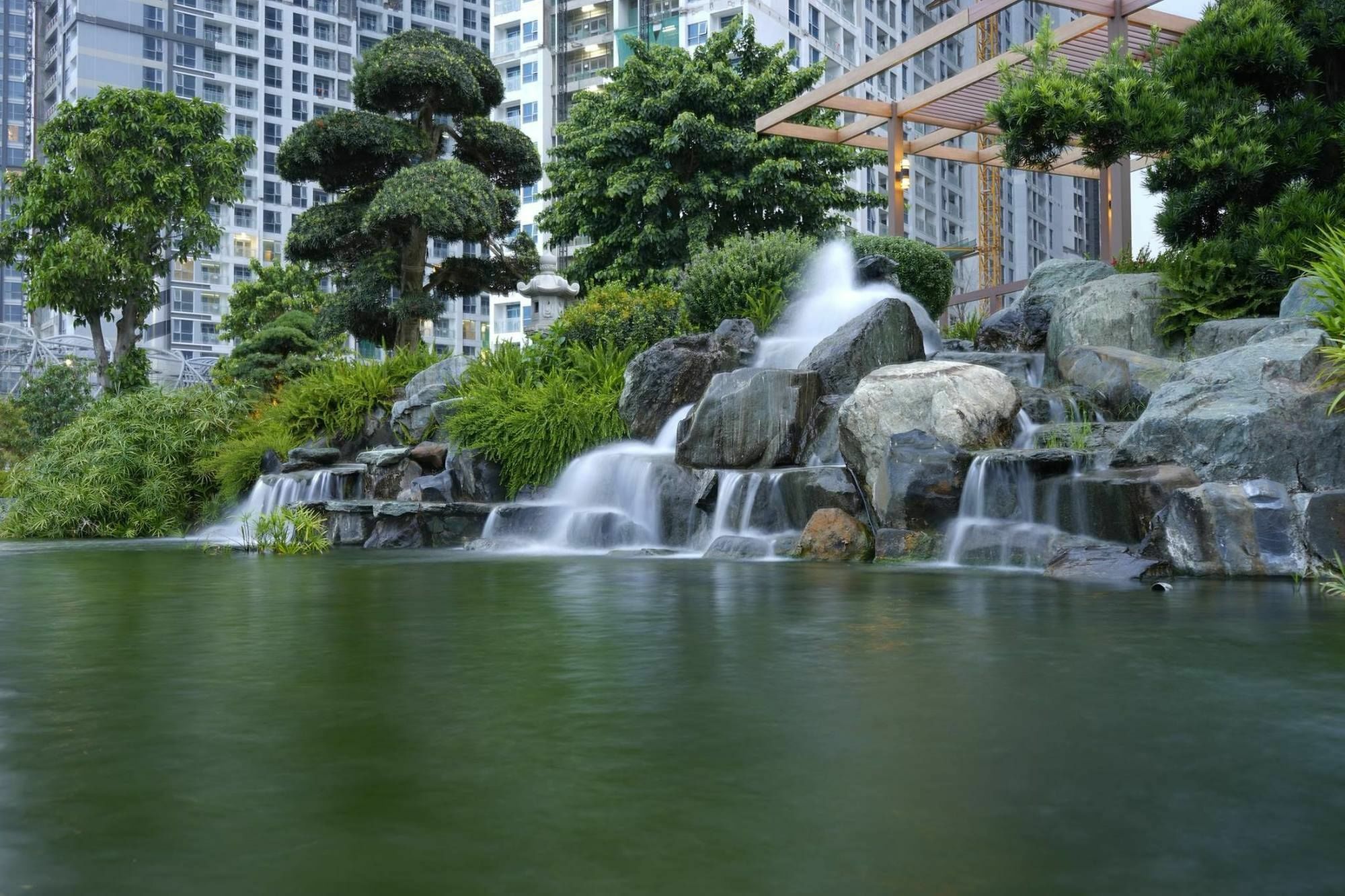 The Berry Vinhomes Luxury Apartments Ho Chi Minh City Bagian luar foto