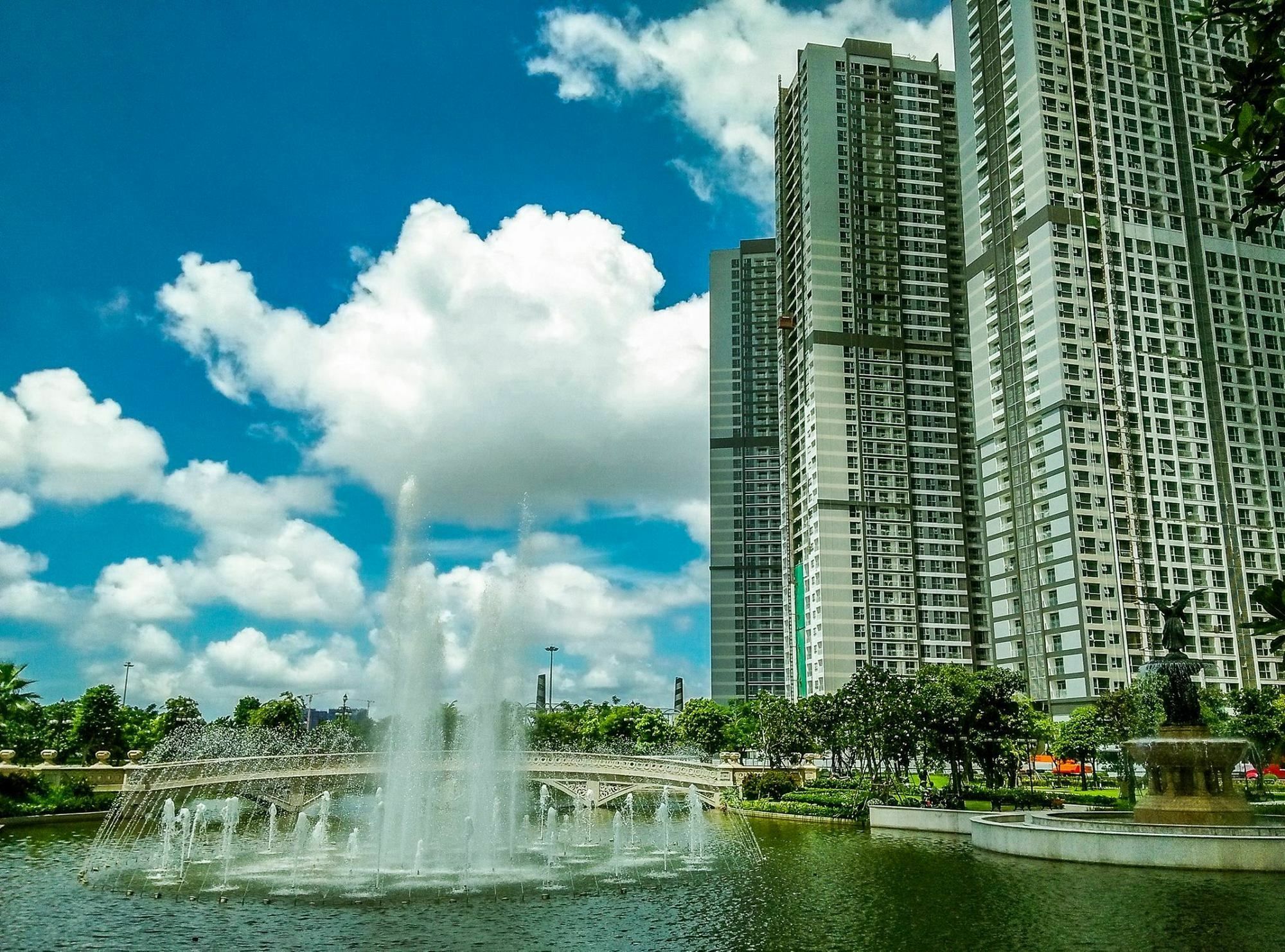 The Berry Vinhomes Luxury Apartments Ho Chi Minh City Bagian luar foto
